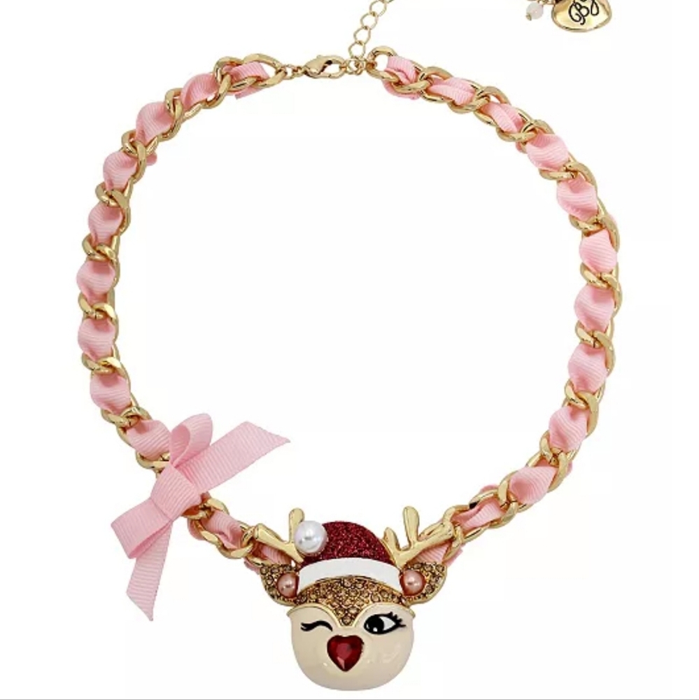 NWT Betsey Johnson Christmas Reindeer Pendant Necklace Pink Ribbon Jingle Bell